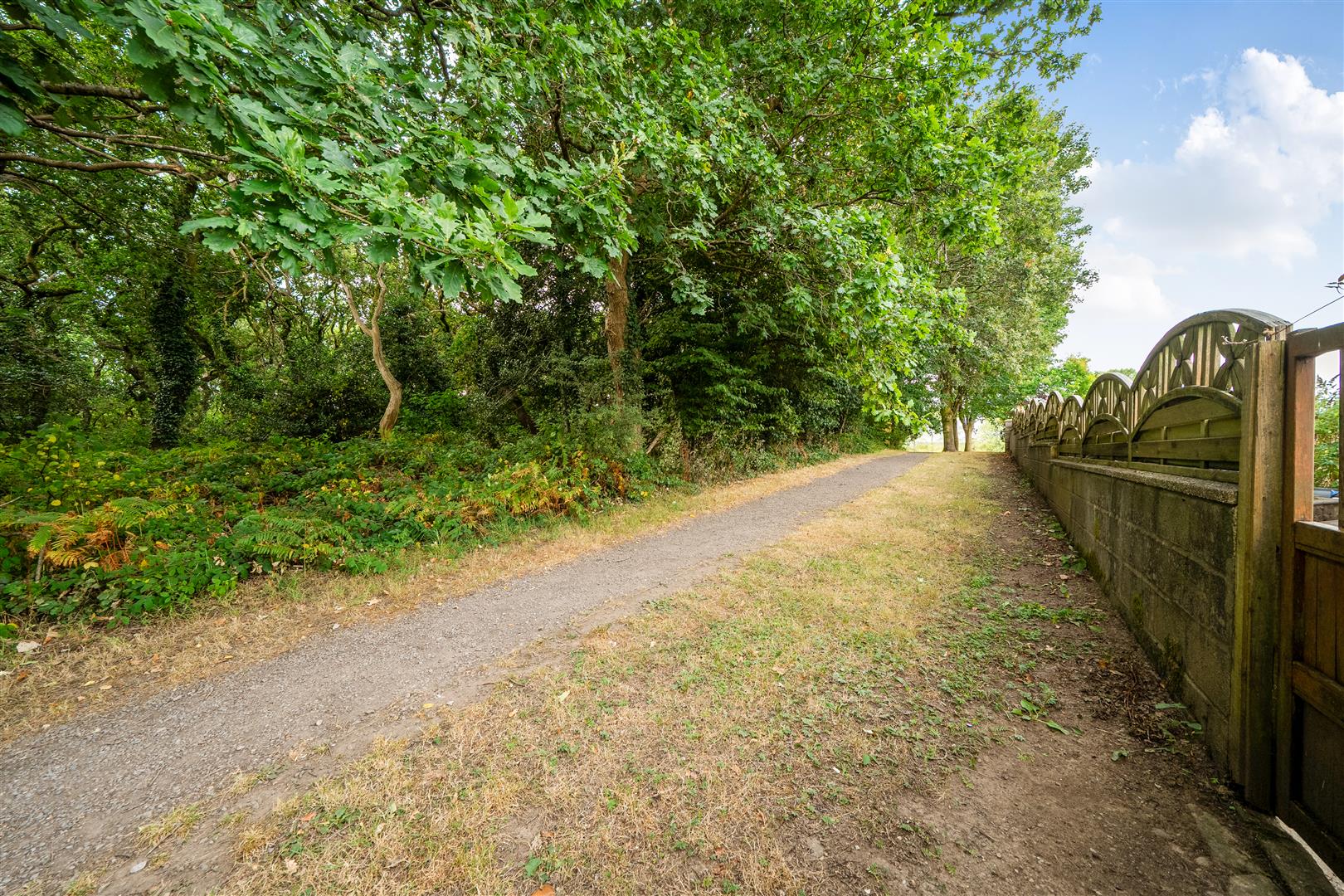 Park Close, Pontarddulais, Swansea, SA4 8NU